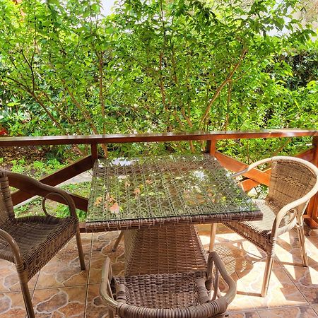 Apartments Maris Garden Petrovac Exterior photo